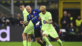 铃木彩艳长期伤缺！官方：帕尔马签下前水晶宫门将瓜伊塔（铃木彩艳因伤长期缺阵，帕尔马官宣前水晶宫门将瓜伊塔加盟）