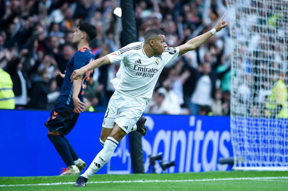 阿尔特塔：对北伦敦德比迫不及待；萨卡续约会让贝尔塔去解决（阿尔特塔：迫不及待迎战北伦敦德比；萨卡续约事宜将由贝尔塔负责处理）