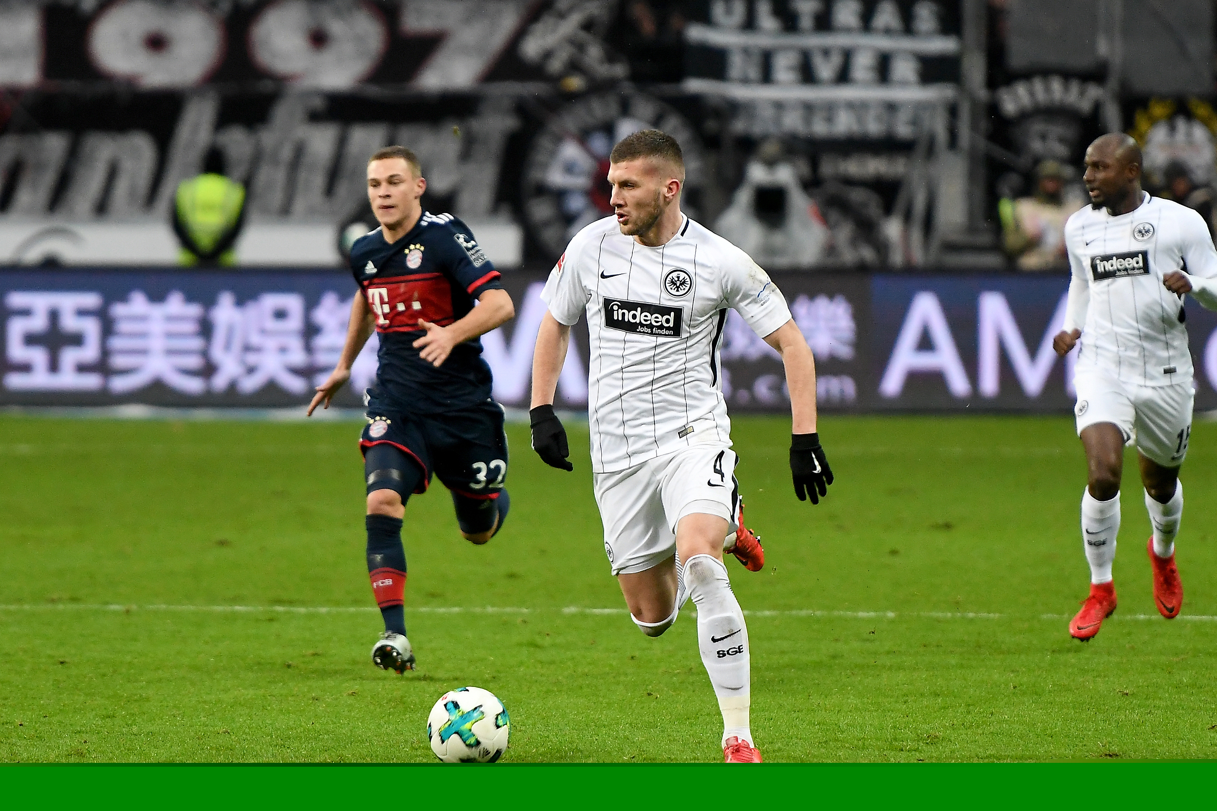 马拉松“最快女护士”因违规兼职取酬，被医院警告处分6个月