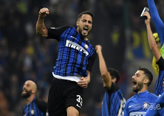 随着曼城1-2，利物浦0-3，英超最新争冠形势出炉：天助阿森纳得利（曼城1-2失利、利物浦0-3折戟，英超争冠新局：阿森纳渔翁得利）