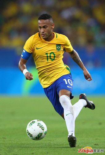 吴少聪离开拉多米亚克 将回中超联赛效力（吴少聪告别拉多米亚克，重返中超征战）