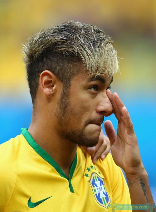 中国球员留洋要分几步走？看看日本足球的“参考答案”