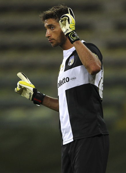 伊劳拉：相信球队本场比赛能状态反弹，期待与切尔西较量