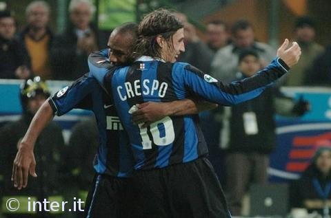 英超积分榜更新：曼城榜首压力加大,