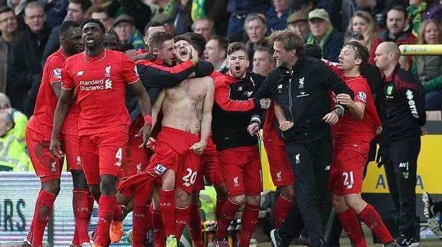 李国旭：满意球队中超首个赛季的表现，未来会不断努力、进步（李国旭满意球队中超处子季表现，称未来将持续努力进步）