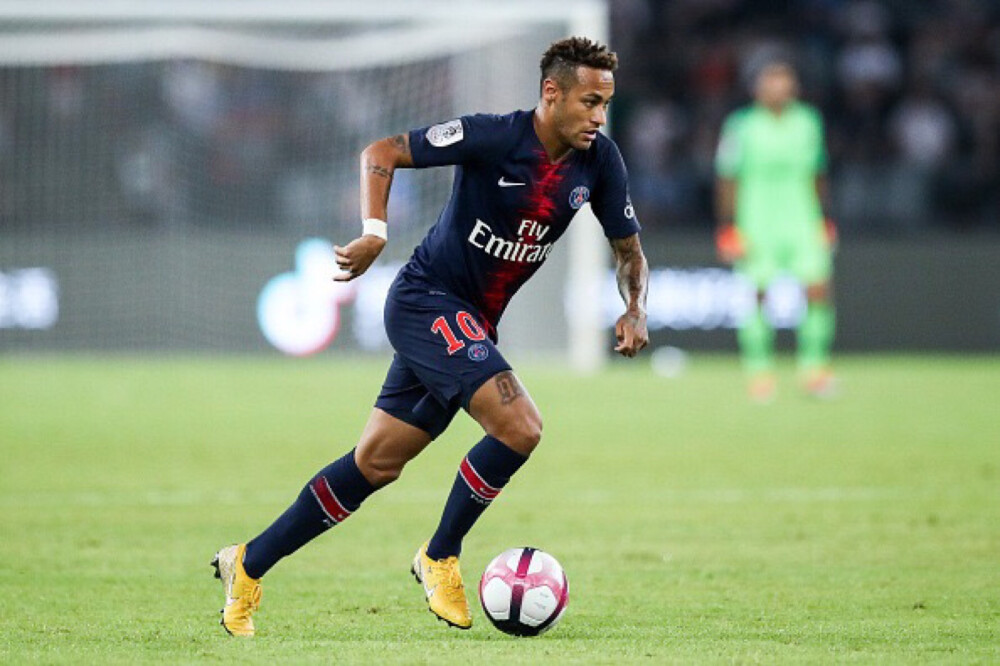 中超比赛回放：北京国安2-0击败广州队,