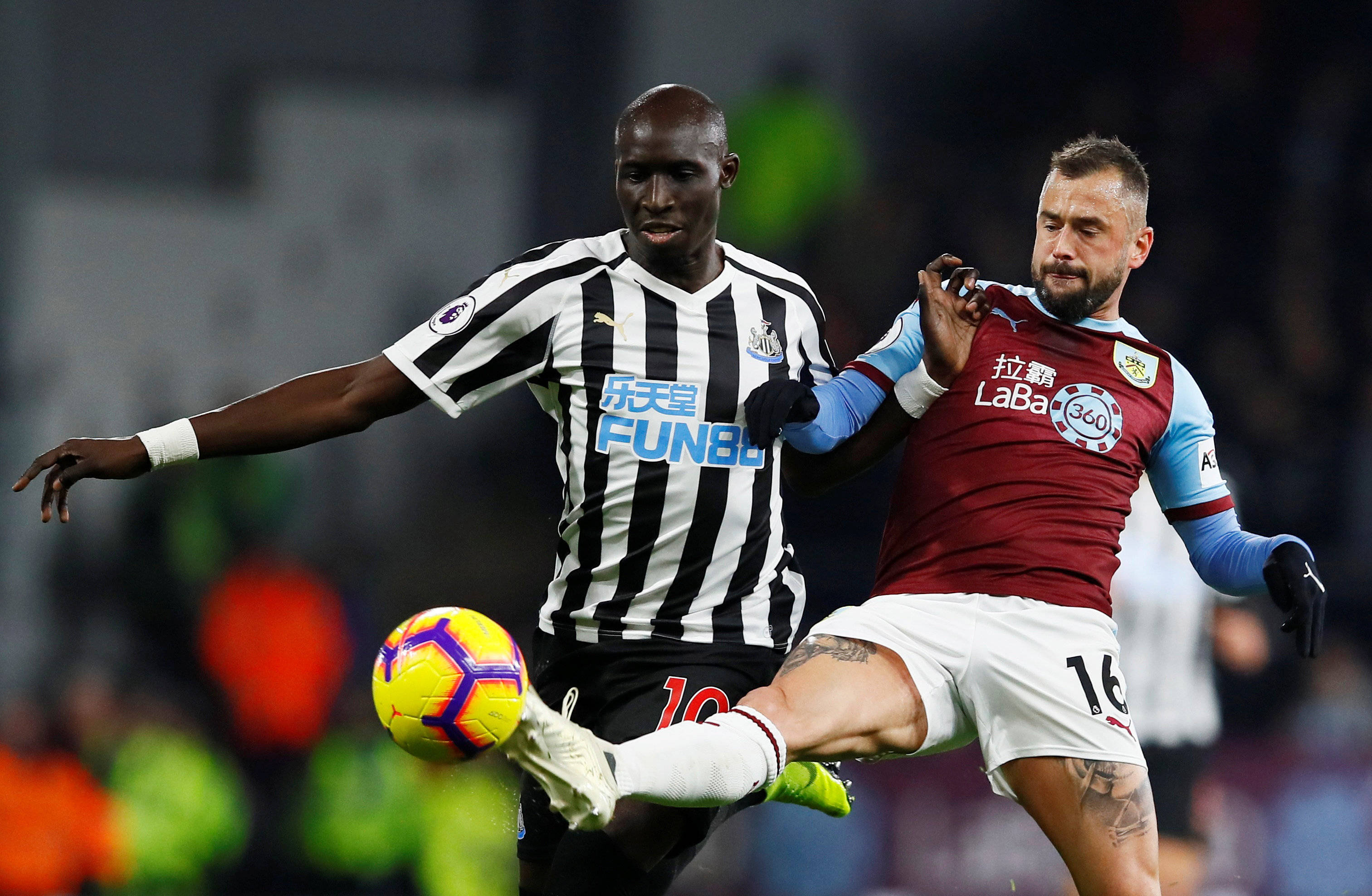 比肩传奇，姆巴佩成皇马队史第四位欧冠上演大四喜的球员