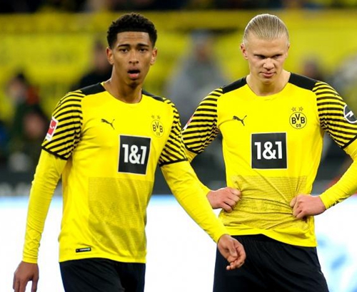 曼联红魔主场零封阿森纳